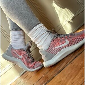 Women's NIKE FLEX RN 2018 Grey | Crimson | Neon Orange Size 8